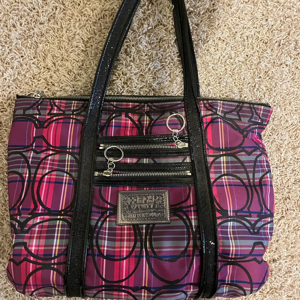 Coach tote bag! AMAZING DEAL for Coach